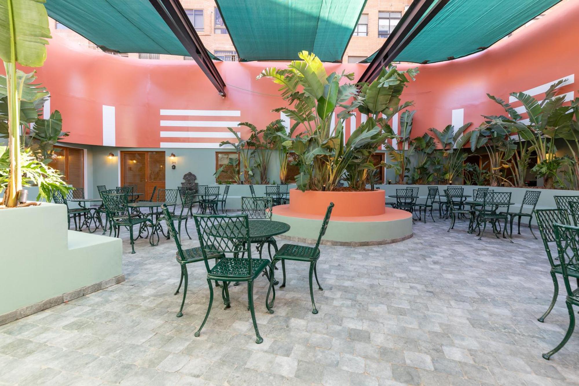 ולנסיה The Little Village Apartments מראה חיצוני תמונה