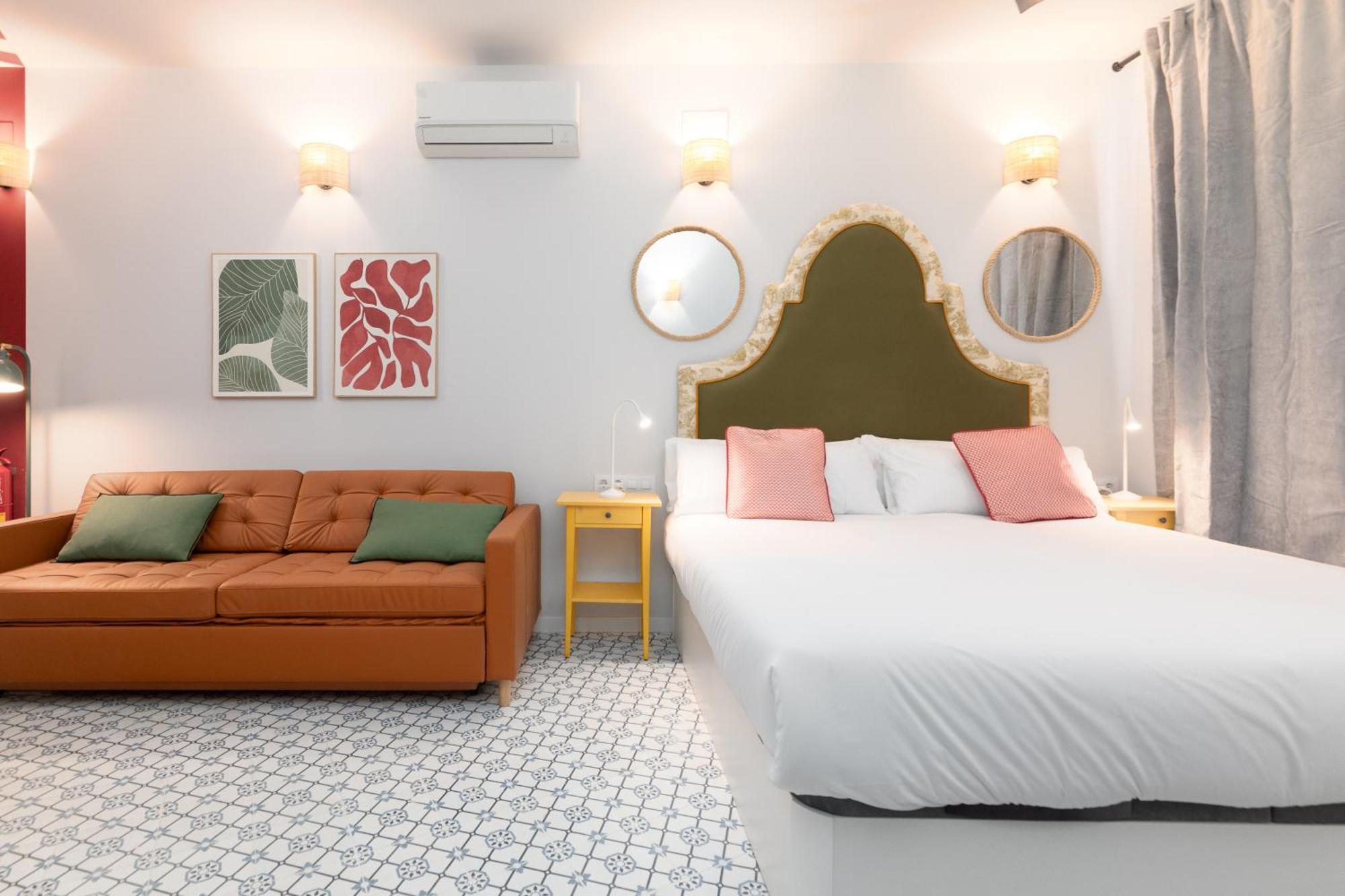 ולנסיה The Little Village Apartments מראה חיצוני תמונה