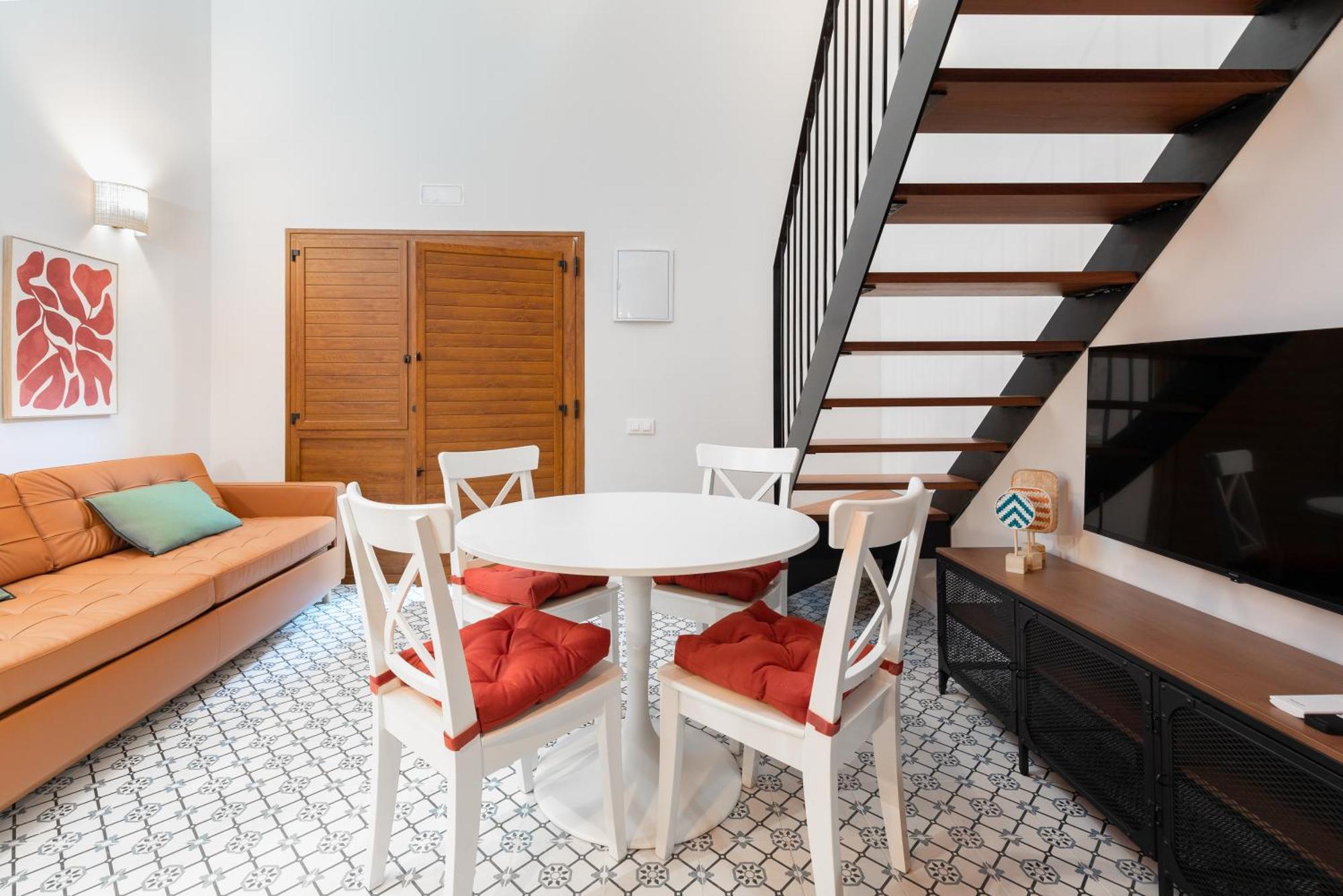 ולנסיה The Little Village Apartments מראה חיצוני תמונה