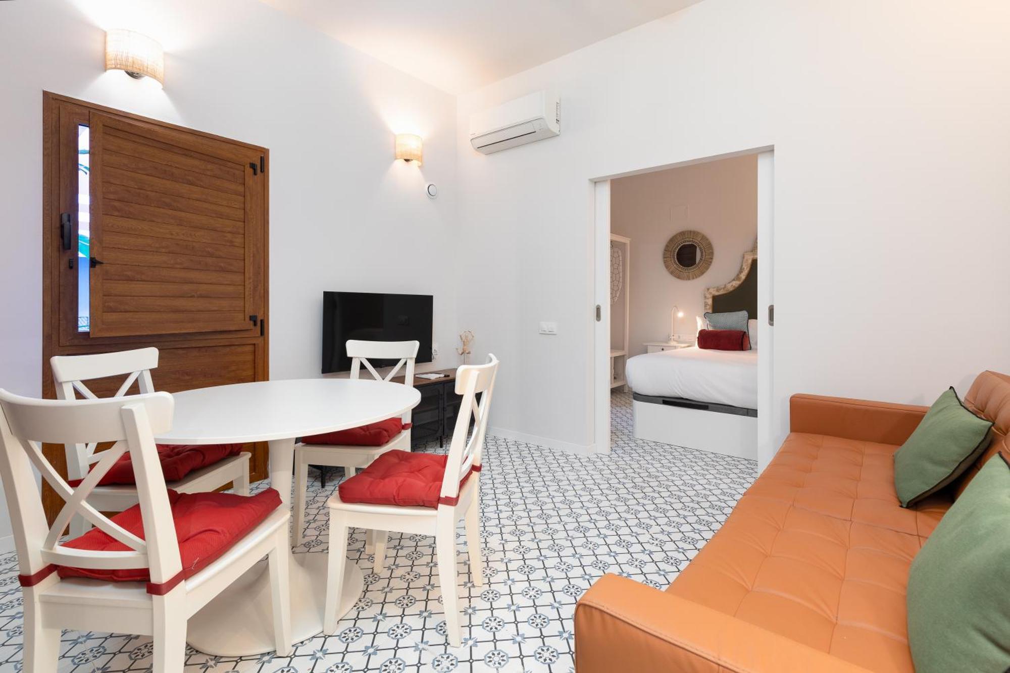 ולנסיה The Little Village Apartments מראה חיצוני תמונה