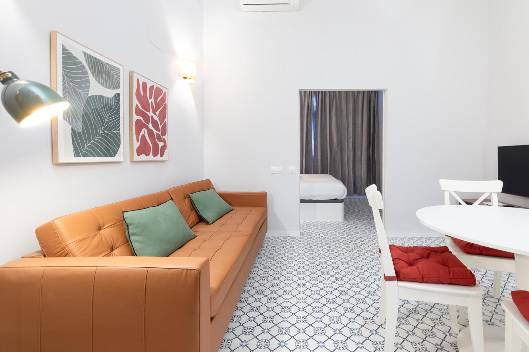ולנסיה The Little Village Apartments מראה חיצוני תמונה
